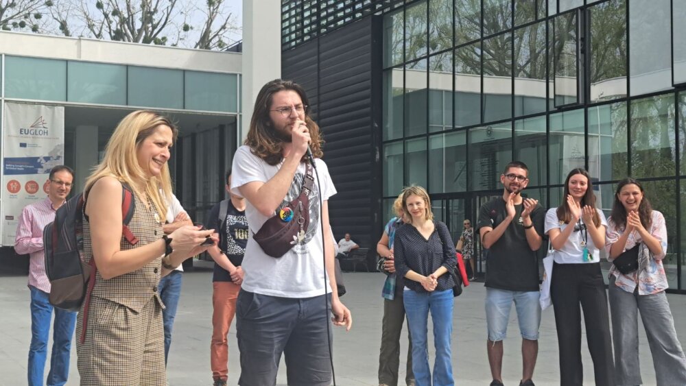 Održan javni čas o slobodi govora ispred Filozofskog fakulteta u Novom Sadu: "Privremeno smo slobodni, nadamo se da je razum prevladao" 2