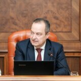 (FOTO) Kako je izgledala poslednja sednica odlazeće Vlade Srbije? 1