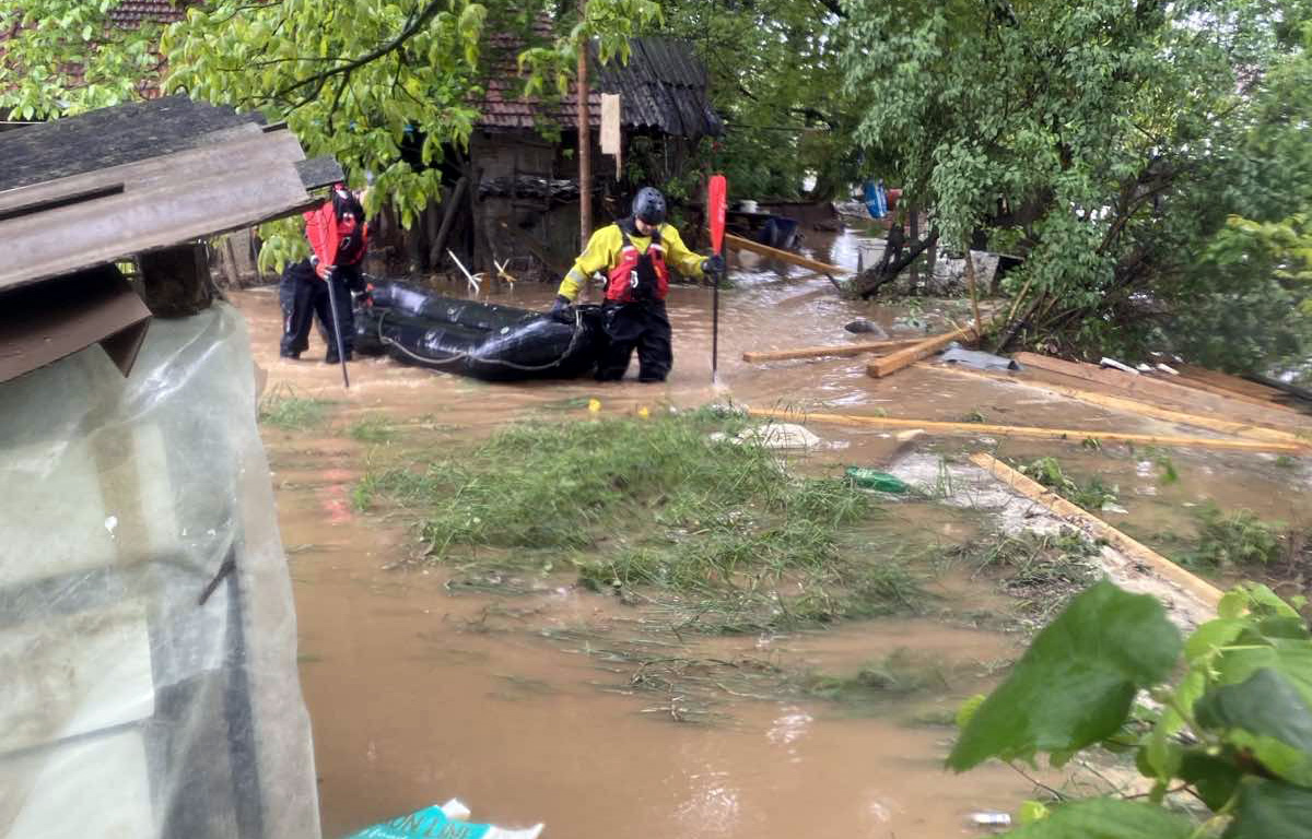Vanredna situacija u Svrljigu zbog izlivanja bujičnih potoka 7 Vanredna situacija u Svrljigu zbog izlivanja bujičnih potoka 7
