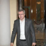 Bečić odložio početak sednice Odbora, jer je napadnut student Miloš Pavlović 1