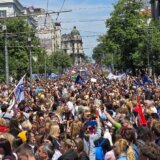 Uvodi se novo krivično delo za napad na zaposlene u obrazovnim ustanovama: Kolike kazne su zaprećene? 1