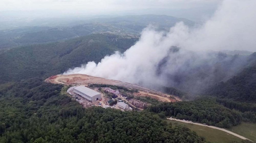 "Ne postoji požar na deponiji koji je bezopasan": Šta je uzrok, a šta rešenje? 1