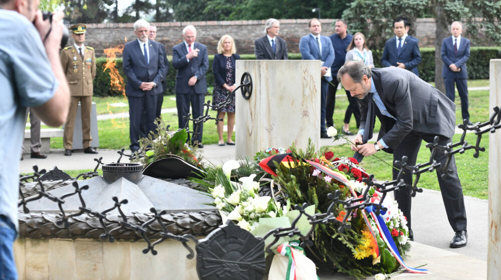 Obeležava se Dan pobede nad fašizmom 1