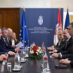 Đurić preneo Varheljiju da je punopravno članstvo u EU prioritet spoljne politike Srbije 17
