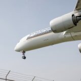 Jake turbulencije na letu London-Singapur: Poginuo putnik, 30 povređenih 8