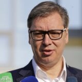 Vučić na mitingu SNS u Lazarevcu: Ne prodajemo EPS, kupovaćemo druge elektroprivrede u regionu 5