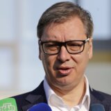 "Izigrava radoholičara da ga ne bi doživljavali kao budžetskog parazita": Sagovornici Danasa o Vučićevoj izjavi da nikad neće prihvatiti sedmočasovno radno vreme 9