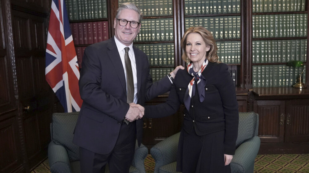 Britanska desničarska poslanica prebegla u leve laburiste 1