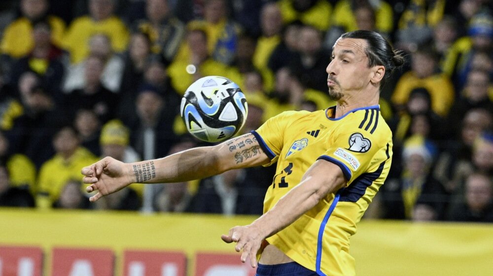 U susret poslednjoj proveri Srbije za Evropsko prvenstvo: Zašto Kragujevčani nose darove Zlatanu Ibrahimoviću u Švedsku? 1