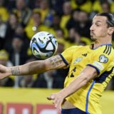 U susret poslednjoj proveri Srbije za Evropsko prvenstvo: Zašto Kragujevčani nose darove Zlatanu Ibrahimoviću u Švedsku? 5