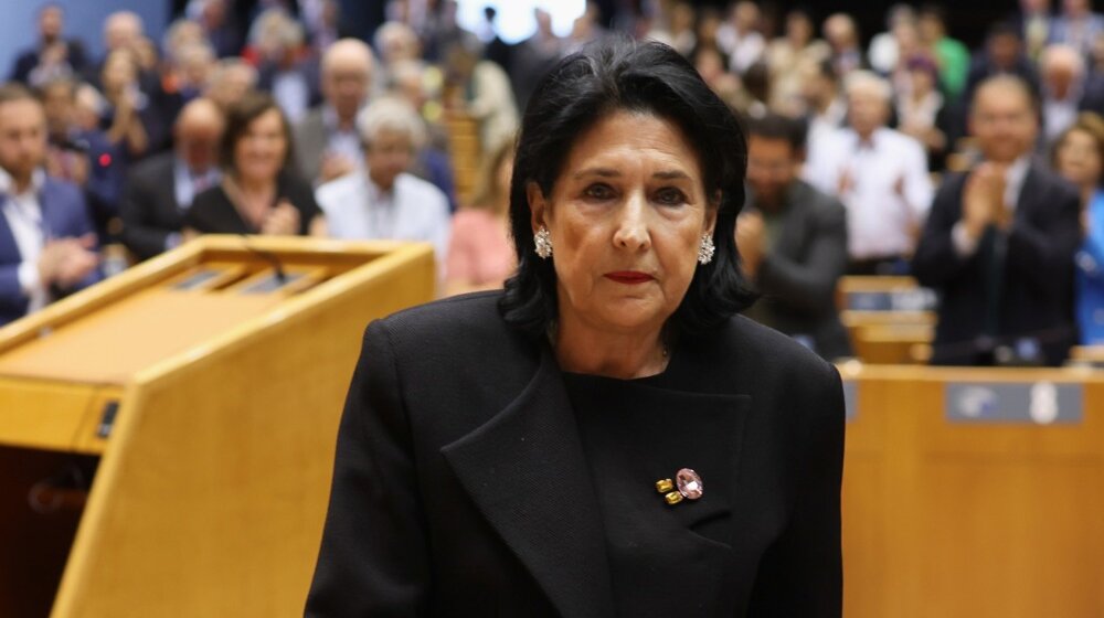 "Pogledajte šta je Rusija danas, nismo zainteresovani za usvajanje ruskih vrednosti": Ko je Salome Zurabašvili, predsednica Gruzije? 1