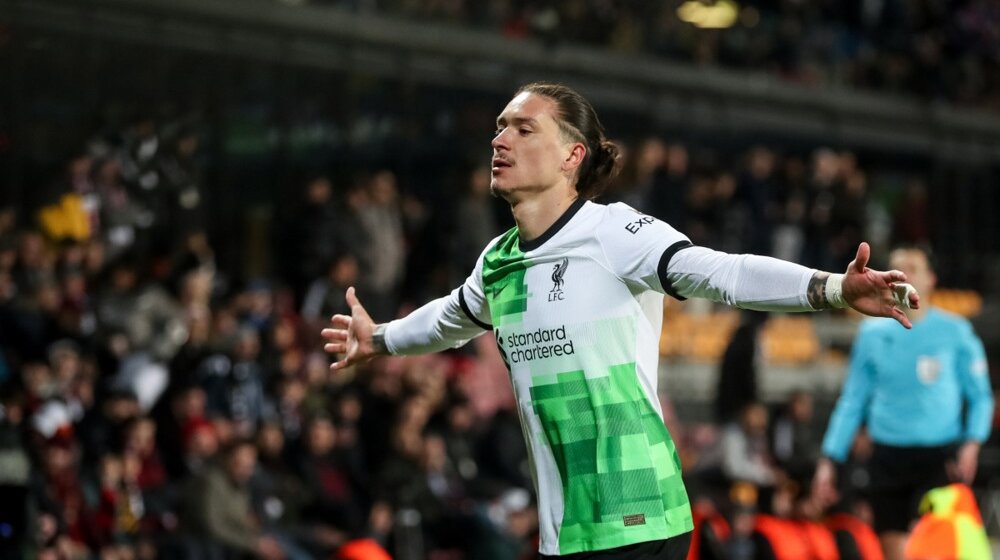 Mediji sele Darvina Nunjeza u Barselonu 1