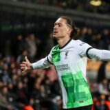 Mediji sele Darvina Nunjeza u Barselonu 14