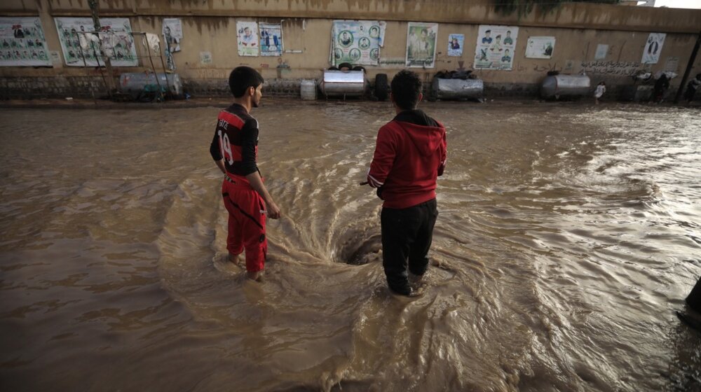 Poplave u tri provincije u Avganistanu: Stradale najmanje 153 osobe 8