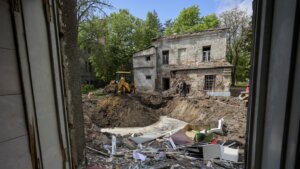 Četiri osobe poginule u ukrajinskom bombardovanju ruskog pograničnog grada