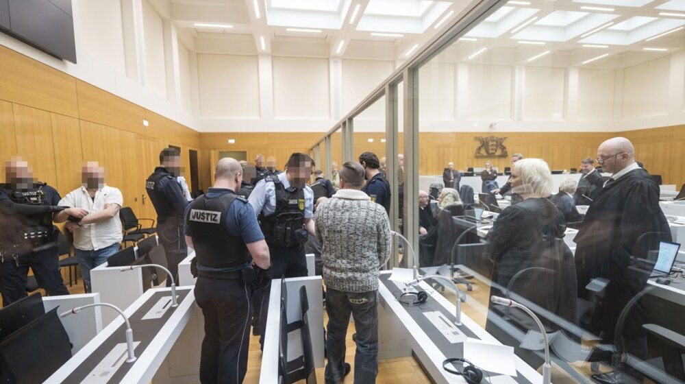 Danas počinje suđenje za zaveru za državni udar u Nemačkoj: Samozvani princ Hajnrih XIII čekao je Dan X 1