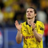 Borusija Dortmund deklasirala Augzburg, Štutgart slavio protiv Bajerna u derbiju kola 5