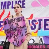 Demonstracije u 50 gradova Francuske protiv transfobije 8