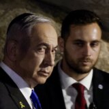 "Postoji jedna stvar koja stoji na putu prekida vatre u Gazi": Sajmon Tisdal u analizi za Gardijan tome kako je Netanjahu uhvaćen u zamku koju je sam napravio 5