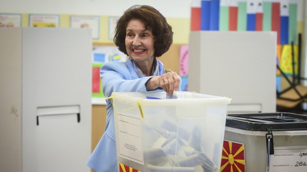 "Sve u svemu - debakl": Sagovornici Danasa o predsedničkim izborima u Severnoj Makedoniji 9