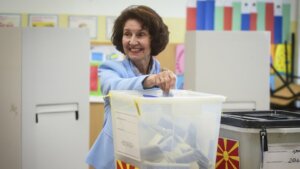 „Sve u svemu – debakl“: Sagovornici Danasa o predsedničkim izborima u Severnoj Makedoniji