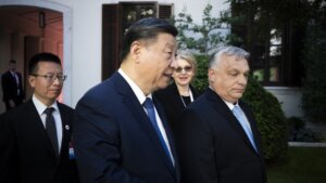 „Mađarska unovčava svoje prijateljstvo sa Kinom“: Politico o poseti Si Đinpinga Budimpešti