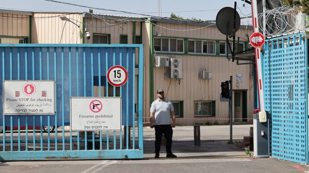 UNRWA zatvara sedište u istočnom Jerusalimu, izraelski ekstremisti zapalili prostor oko agencije 8