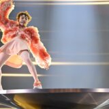 Nemo vratio Evroviziju u Švajcarsku: Kako je izgledao pobednički nastup? (VIDEO) 7