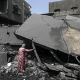 Izrael nastavio napade na Gazu uprkos pozivima na prekid vatre 9