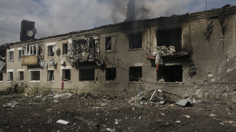Ukrajinski guverner: Rusi uništavaju gradić, probijaju se ka Harkovu 8
