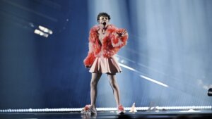 Ovo je tekst švajcarske pobedničke pesme na Evroviziji 2024: Nemo – The Code