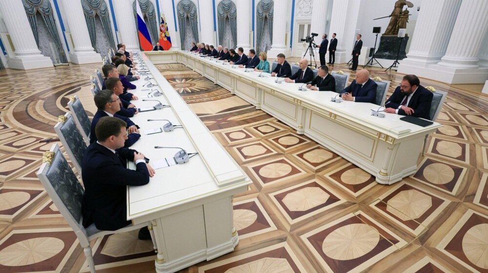 "Putinu je potreban rat da bi preživeo": Analiza Gardijana o tome šta je otkrila rekonstrukcija vlade Rusije? 1