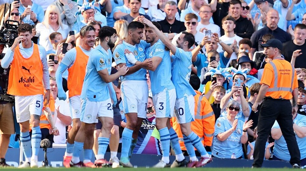 Mančester siti je šampion Engleske, "Enfild" se na emotivan način oprostio od Jirgena Klopa 1