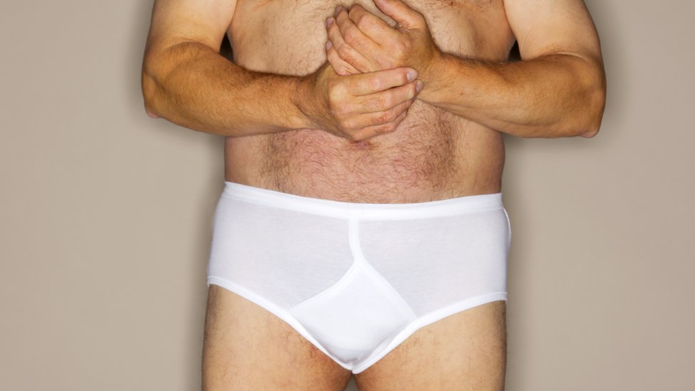 Rak penisa: Broj obolelih raste širom sveta, u Brazilu 6.500 amputacija za 10 godina 1 Muškarac u donjem vešu