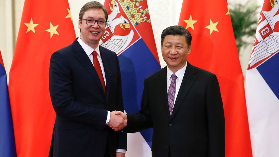Kina i Srbija: O „specijalnim partnerima", „čeličnom prijateljstvu" i poseti Sija Đinpinga 9