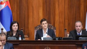 Srbija i politika: Rasprava mandatara Vučevića i opozicije drugog dana debate o novoj vladi