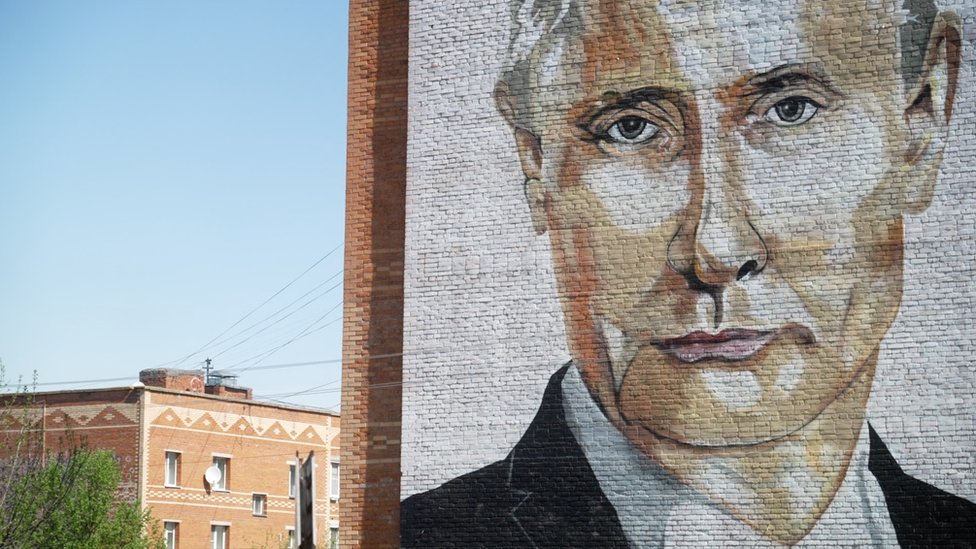 Rusija: Putin peti put položio zakletvu kao predsednik, još šest godina na čelu države 7 Vladimir Putin, mural