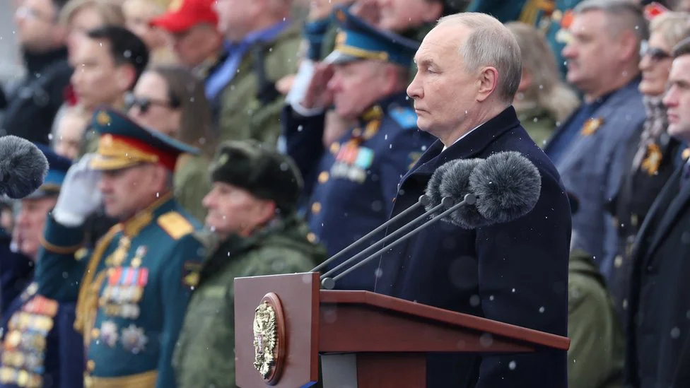 Rusija i Dan pobede: „Učinićemo sve da sprečimo globalni rat", kaže Putin 9