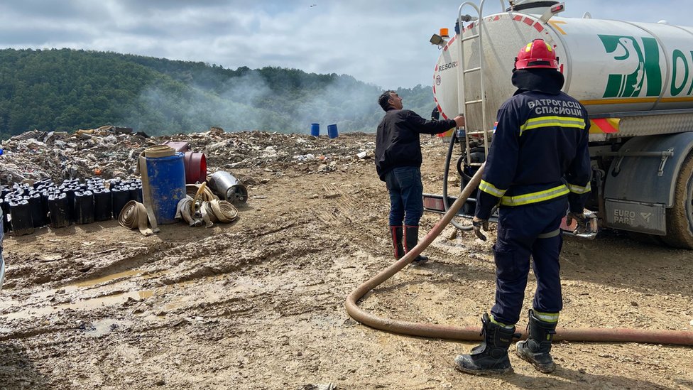 Deponija Duboko i požar: „Sve što hoću je da normalno dišem", kako izgleda život u dimu i smradu 11 Duboko