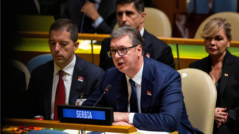 Genocid u Srebrenici: Generalna skupština UN usvojila Rezoluciju o Danu sećanja 1 Vučić