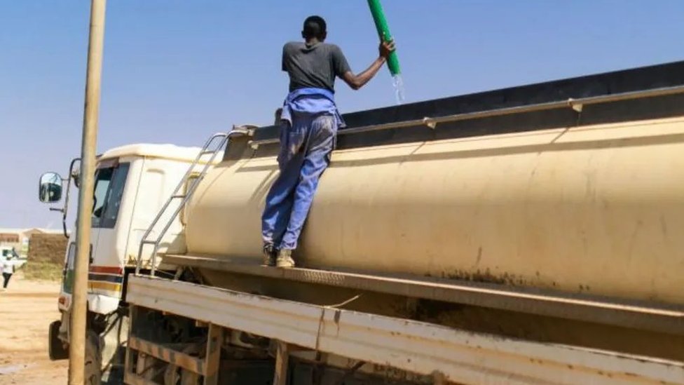 Nauka: Rešavanje nestašice vode pomoću tehnologije iz „Ratova zvezda” 1 cisterna sa vodom