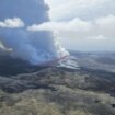 Island: Nova vulkanska erupcija, proglašeno vanredno stanje na jugu države, evakuisana Plava laguna 12