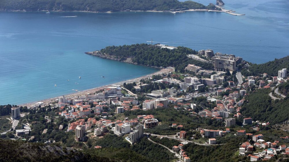 Policajci iz Srbije od sutra će pomagati kolegama iz Crne Gore u primorskim gradovima 1