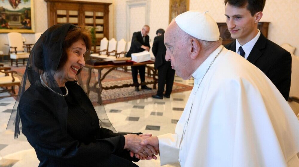 Siljanovska Davkova sa papom razgovarala o podrši Vatikana Severnoj Makedoniji i regionu na putu ka EU 1