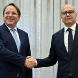 "EU ostaje strateški cilj Srbije": Vučević nakon sastanka sa Varheljijem 4