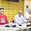 Radnici “Puteva Srbije” odustali od blokade saobraćaja nakon poziva na razgovor u resorno ministarstvo 17
