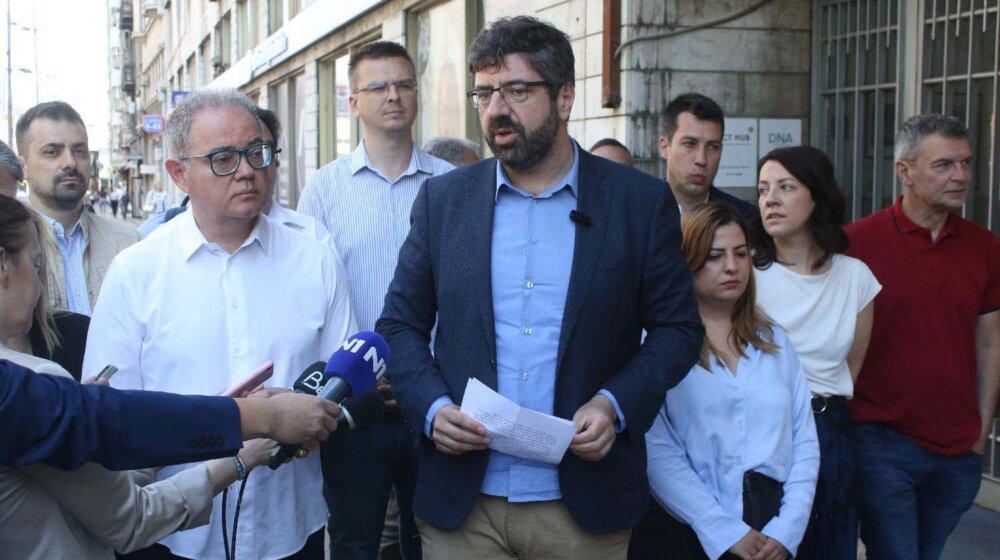 Lazović: Članu našeg mobilnog tima u Zemunu ciglom razbijena glava 1