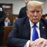 Bajdenov tim uložio 50 miliona dolara u kampanju koja ukazuje da je Tramp krivično odgovoran 10