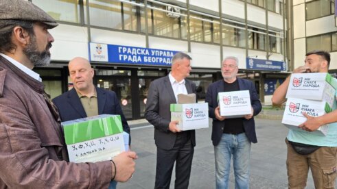 Mi snaga naroda, Branimir Nestorović, predali potpise GIK-u INTERVJU Borislav Antonijević, kandidat za gradonačelnika Beograda pokreta "Mi - snaga naroda": Teško je zamisliti koaliciju sa SNS-om nakon izbora 2