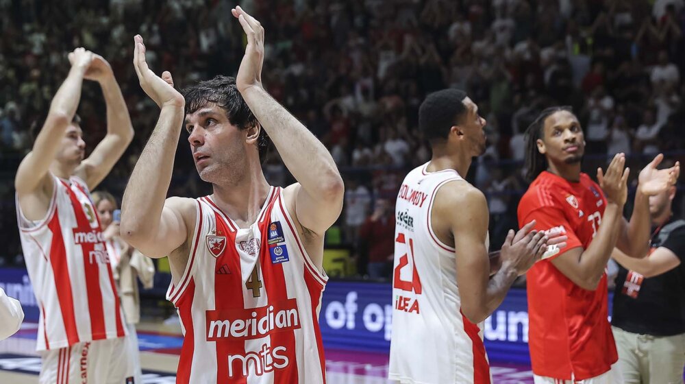 KK Crvena zvezda predstavila novi dres FOTO 1